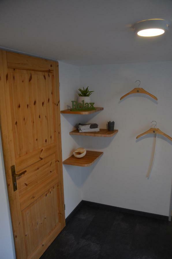 Souterrainappartement Bielefeld Buitenkant foto