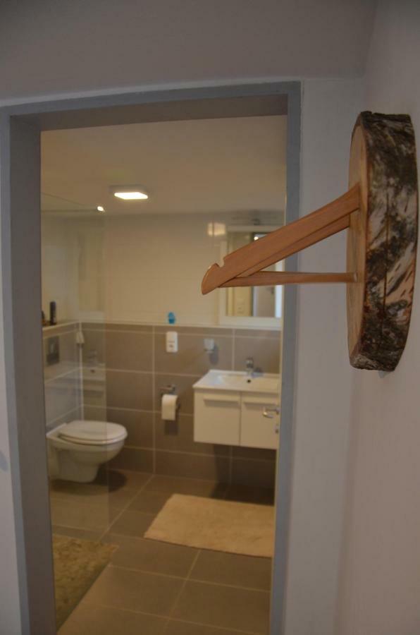 Souterrainappartement Bielefeld Buitenkant foto